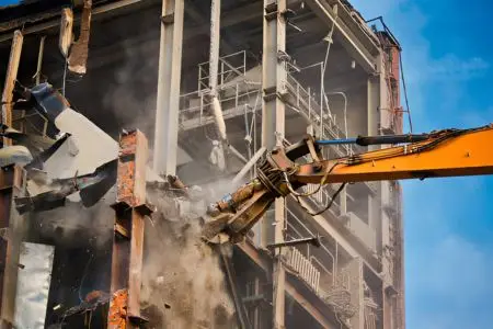 Building Demolition services – Expert demolition in Bangalore for safe solutions.
